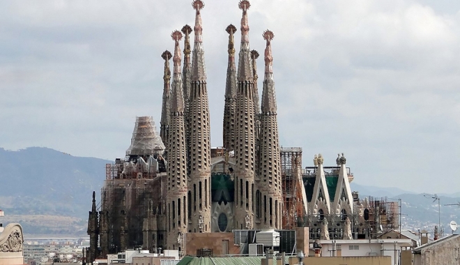 Atentate în Spania: Un suspect recunoaște că ținta era Sagrada Familia din Barcelona - sagradafamilia-1503493188.jpg