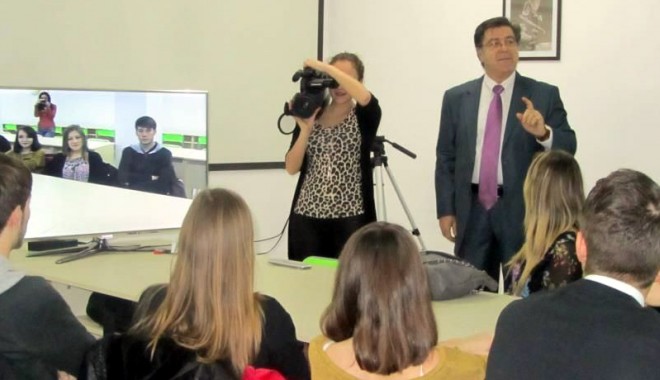 Interes deosebit pentru seminariile jurnalistice de la Universitatea 