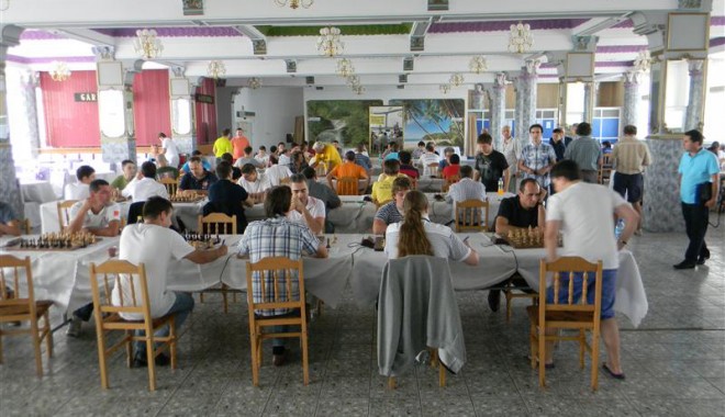 Cine sunt campionii Superligii la șah - sah-1378748571.jpg