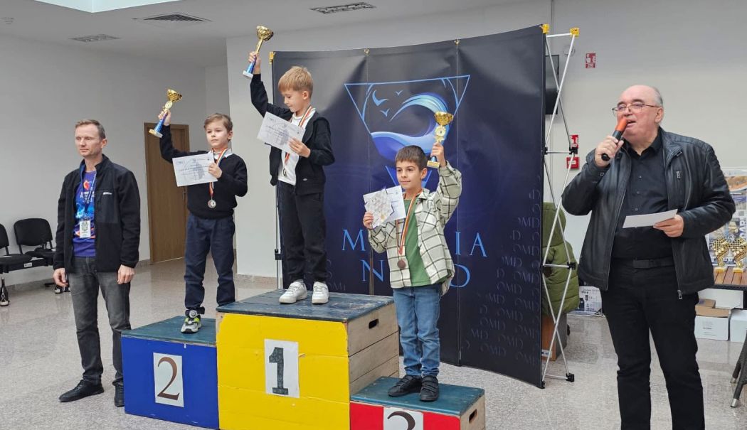 Rezultate remarcabile pentru șahiștii din Constanța și Cumpăna la Trofeul „Cavalerii Mării Negre“ - sah-1762262180.jpg