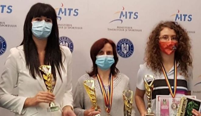Şahiştii Luiza Marin și Mihai Ștefan - campioni naționali la dezlegări - sahistii2-1606758315.jpg