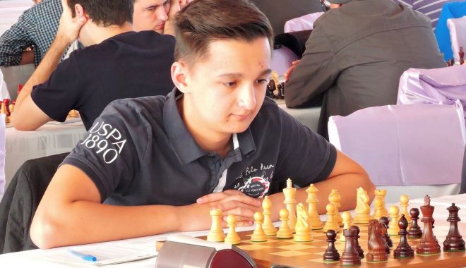 Riza Salim, campionul primului turneu de șah online al Constanței - sahsalim-1589211541.jpg