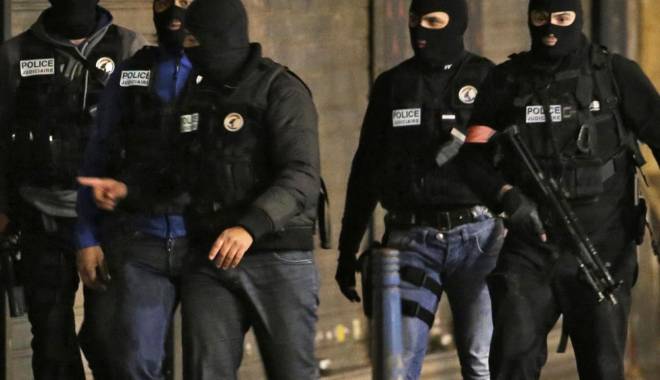 Atentatele de la Paris: Cele șapte persoane arestate la Saint-Denis au fost eliberate - saintdenisraid17-1448115718.jpg