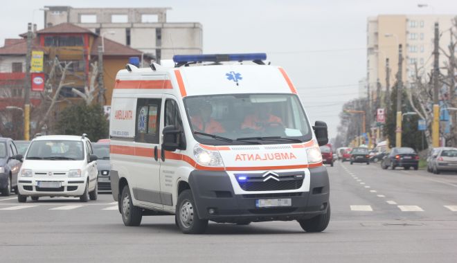 Accident auto în CET! O persoană a fost lovită de mașină
