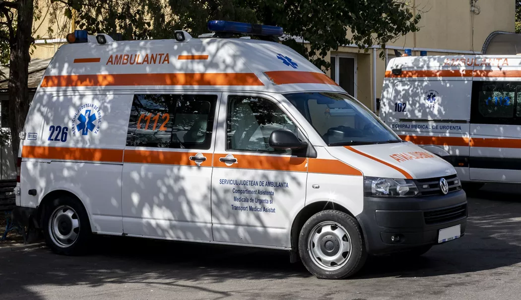 Un copil ce se afla pe trotinetă a fost lovit de mașină, în municipiul Constanța