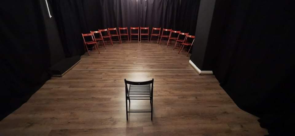 Senatul UNITER critică proiectul Ministerului Culturii de normare a muncii artiştilor - sala12-1770639403.webp