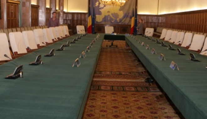 ROMÂNIA, LA UN PAS SĂ AIBĂ UN NOU PREMIER! PRIMELE DOUĂ NUME, DEJA VEHICULATE - salaguvern76715600-1497471062.jpg