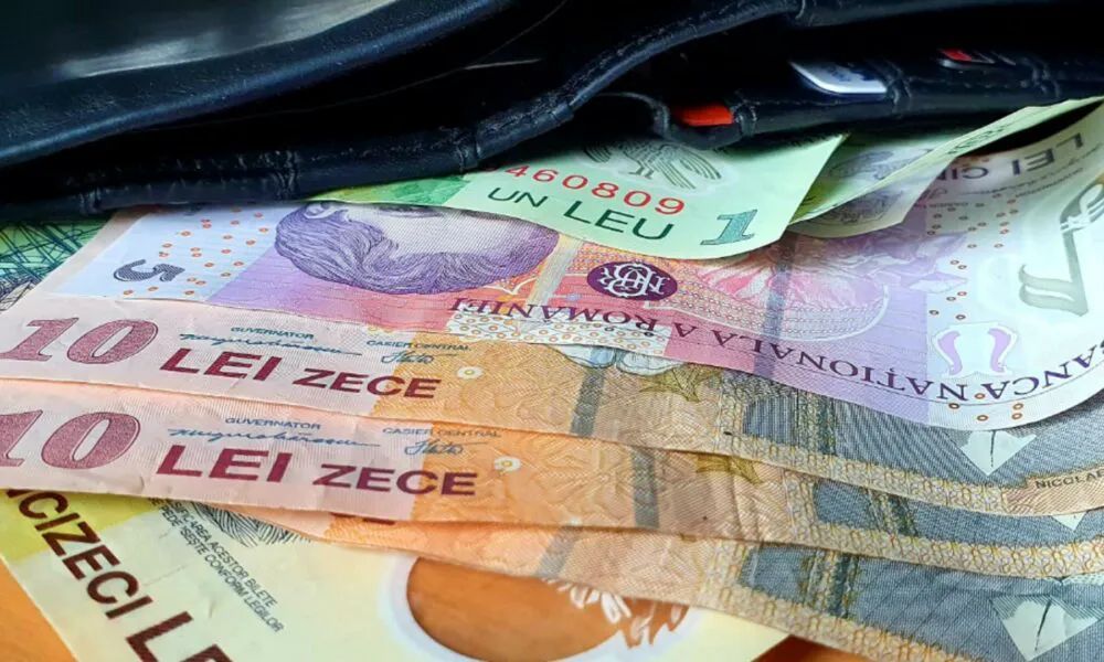 Salarii majorate de la 1 iulie, pentru bugetari! Ședință în Coaliția de guvernare - salarii1702471304-1716358310.jpg