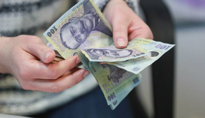 Salariile bugetarilor vor fi corectate - salariile-1422523088.jpg