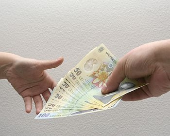 Salariul, confidențial doar pentru unii? - salariu-1351548179.jpg