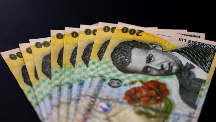 Salariul minim european intră în vigoare în România. Cât vor câștiga angajații de la 1 iulie 2024