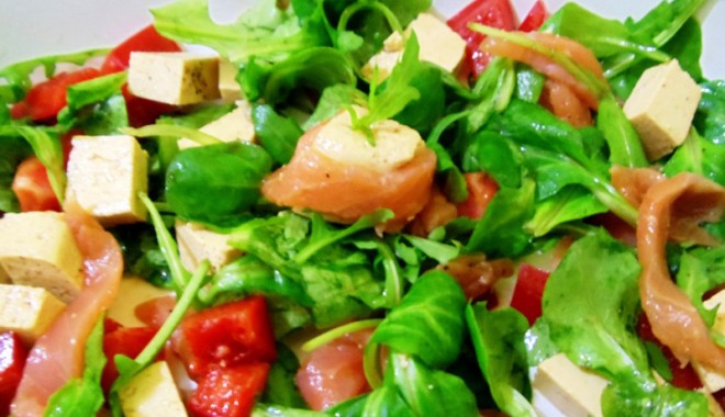 Meniu de post - salatatofu1024x768-1333567933.jpg