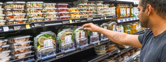 Atenție ce consumați! România, lider la contaminarea salatelor gata de consum - salate-1750317794.jpg