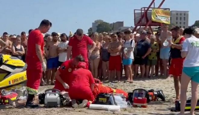 Persoană bolnavă de epilepsie, în criză, pe plajă la Costinești. A fost transportată la UPU Constanța