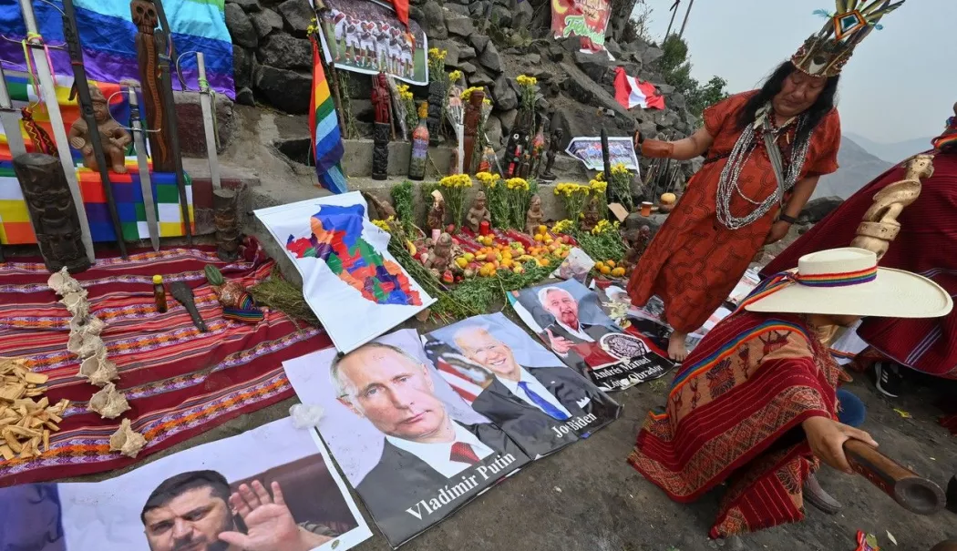 Şamanii din Peru au făcut predicţii pentru anul viitor. Ce spun despre Donald Trump - samani-1767084754.webp