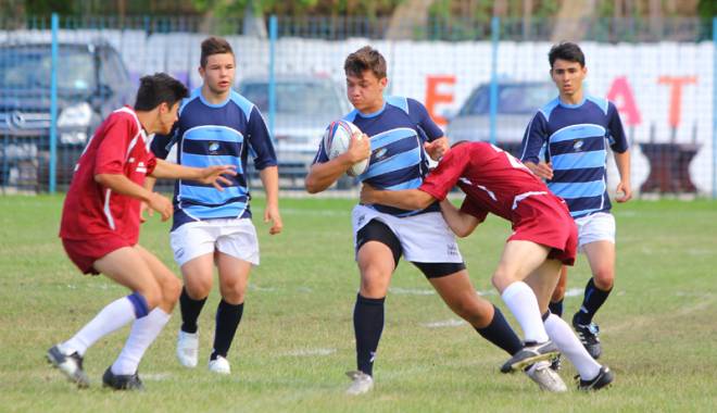 Sâmbătă, ediția a II-a a Cupei AR XV la mini-rugby - sambata-1415904470.jpg