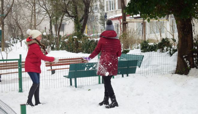 Cum va fi recuperată materia pierdută în timpul codului portocaliu de viscol - sambatalascoala-1520010142.jpg