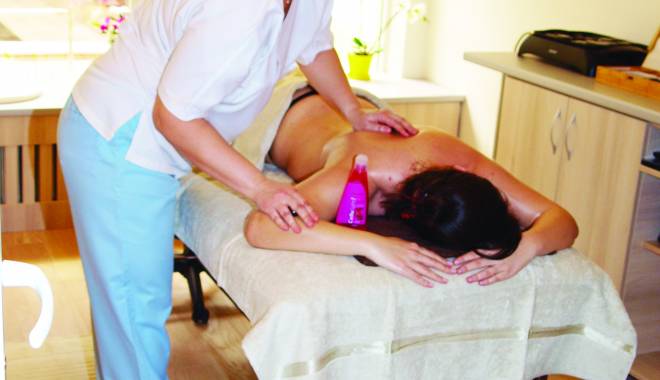 Tratamente și relaxare, la Sanatoriul Balnear Mangalia - sanatoriulmangaliacentrulspa73-1441026412.jpg
