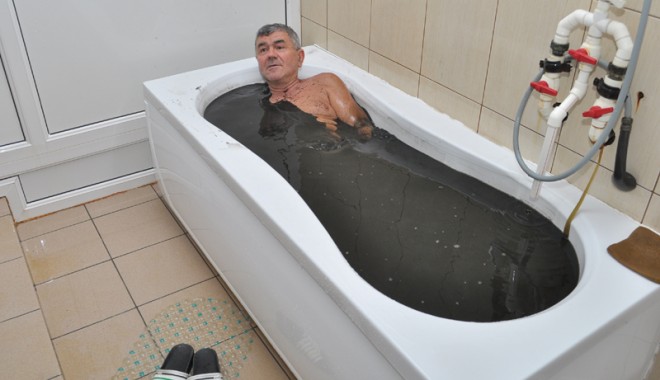 La Techirghiol, începe simpozionul medical despre nămol - sanatoriultechirghiol56-1332856846.jpg
