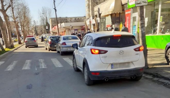 Zeci de sancțiuni contravenționale pentru oprire și staționare neregulamentară - sanctiuni2-1613372266.jpg