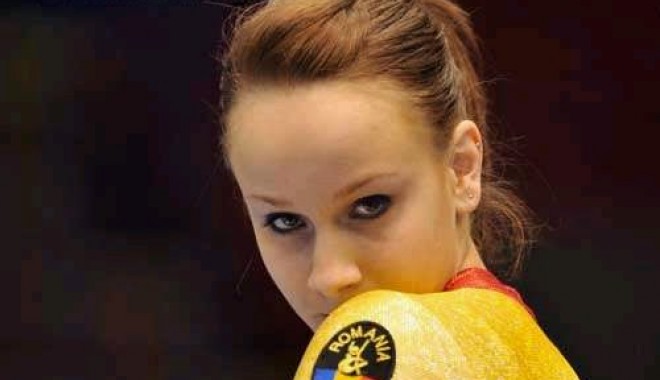 Gimnastică / Aur pentru Sandra Izbașa la sărituri la Campionatele Europene - sandraizbasa-1336912633.jpg