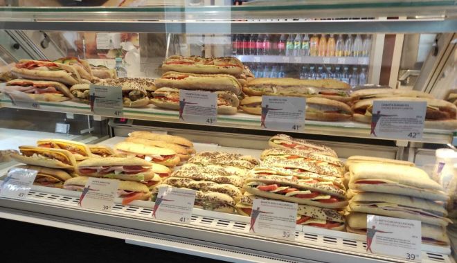 Prețuri ireale! Câți lei costă o sticlă de suc la 0.5 litri în aeroportul „Henri Coandă” din Otopeni - sandwichuri1444x1080-1690994345.jpg