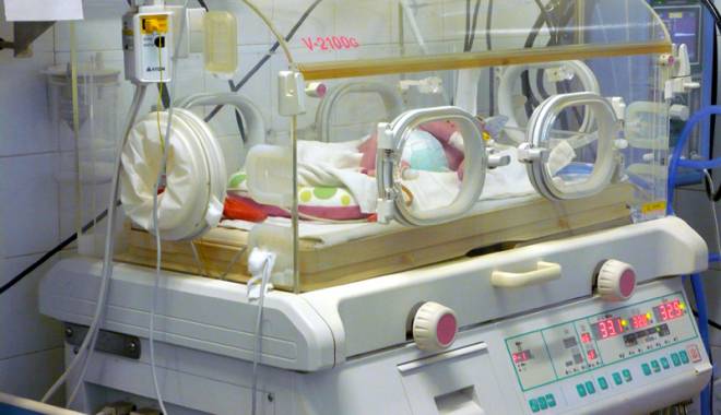O șansă pentru copiii născuți prematur. Secția de neonatologie, în reabilitare! - sansaprematurilor-1432228594.jpg