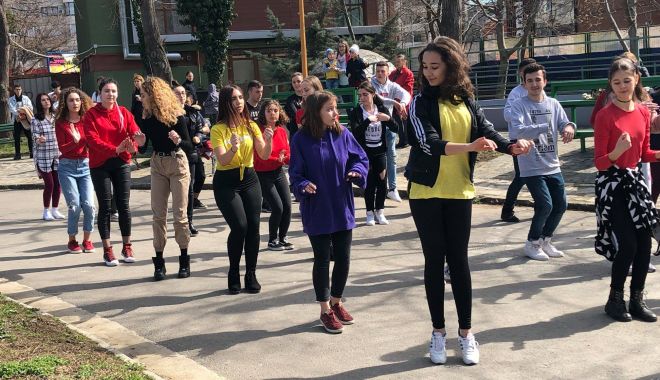 Săptămâna națională a voluntariatului, la Constanța - saptamanavoluntariatului-1557696270.jpg