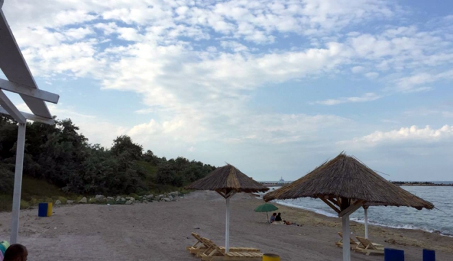 O plajă din Eforie Sud pe cale de dispariție,  refăcută și introdusă în circuitul turistic - sapteeforie-1497627651.jpg