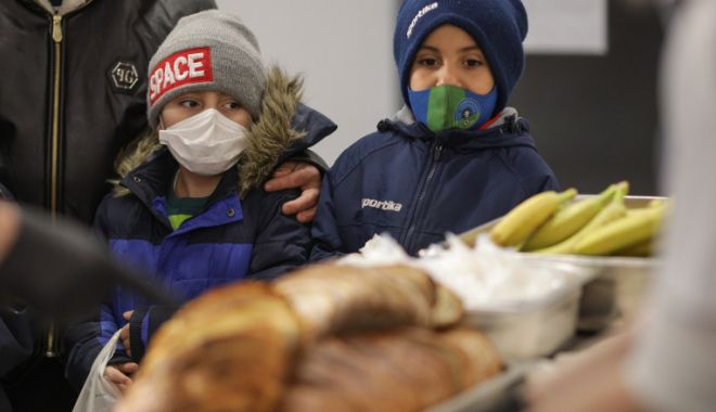 Românii și bulgarii sunt europenii în cel mai mare pericol de sărăcie și excluziune socială - saracie-1634303566.jpg
