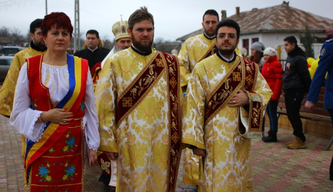 Locuitorii comunei Saraiu se pregătesc de sărbătoare - saraiu-1476451075.jpg