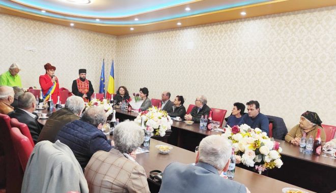 Primăria Saraiu a premiat cuplurile care au împlinit 25 şi 50 de ani de la căsătorie - saraiu-1645361673.jpg