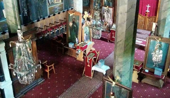 Sărbătoare la Biserica Greacă și parastas  pentru Arhiepiscopul Lucian - sarbatoarelabisericagreaca-1472229177.jpg
