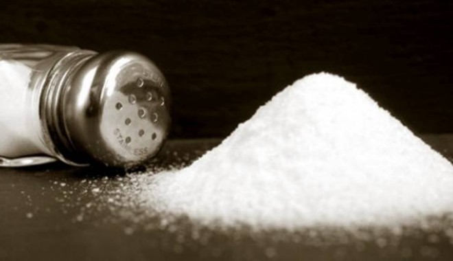 Sarea, factor de risc pentru diabetici și cardiaci - sare-1406205453.jpg