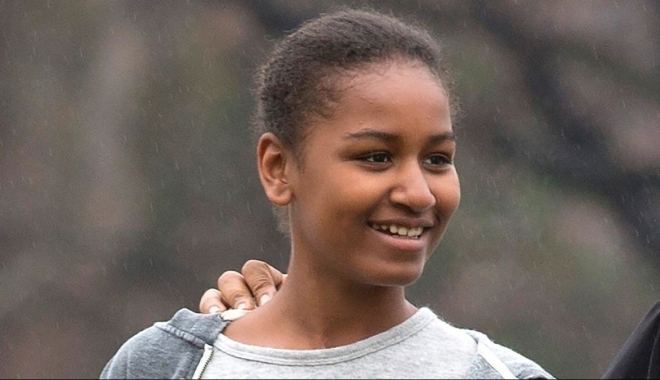Fiica președintelui SUA este chelneriță într-un restaurant - sashaobama-1470328924.jpg