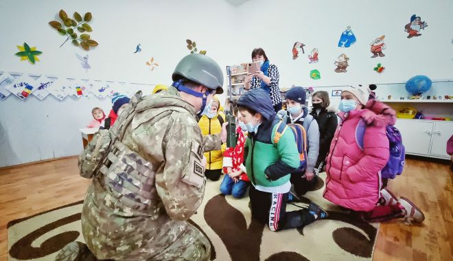 Constanța: Moș Crăciun scafandru sosește marți din largul Mării Negre în portul militar - scafandru-1640010680.jpg