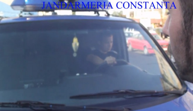 Scandal pe o terasă din Costinești / Video - scandal-1345890750.jpg