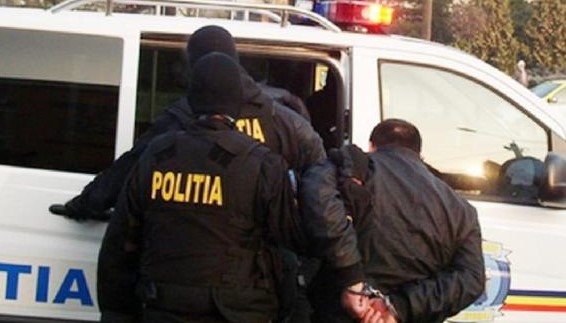 Scandal spontan între mai multe persoane. S-a încheiat cu arestări și răniți - scandal-vrancea-1774849519.webp