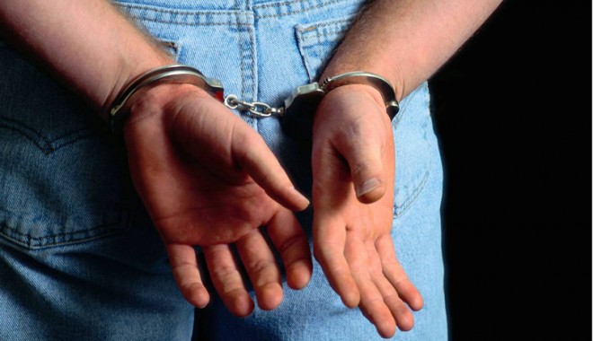 Criminal la 18 ani: a ucis cu o bordură! - scandaleforieretinut-1355247170.jpg