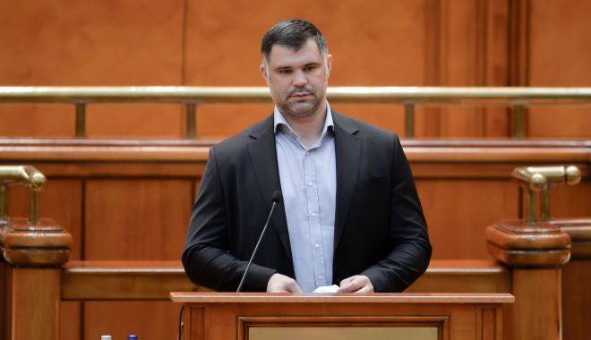 O nouă ceartă pe măști în Parlament. Daniel Ghiţă: „Am adeverinţă medicală!” - scandalparlament-1618325934.jpg