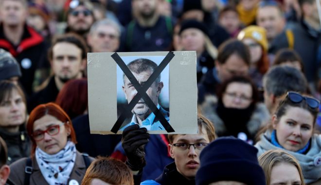 Scandalul premierului Andrej Babis, în centrul comemorării 