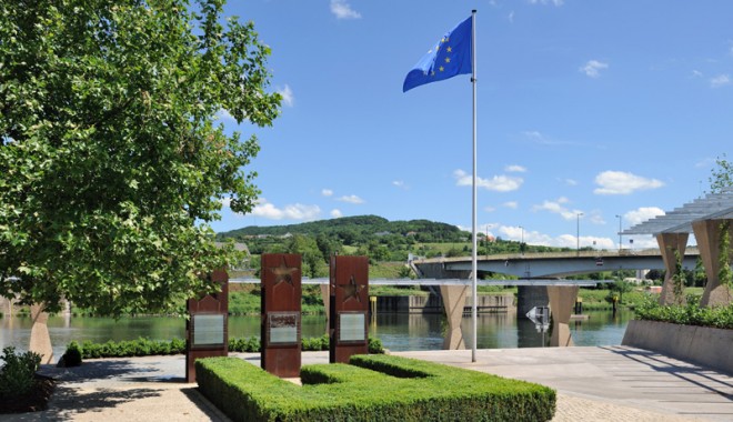 Cine nu ne vrea integrați în Schengen? - schengen-1316616216.jpg