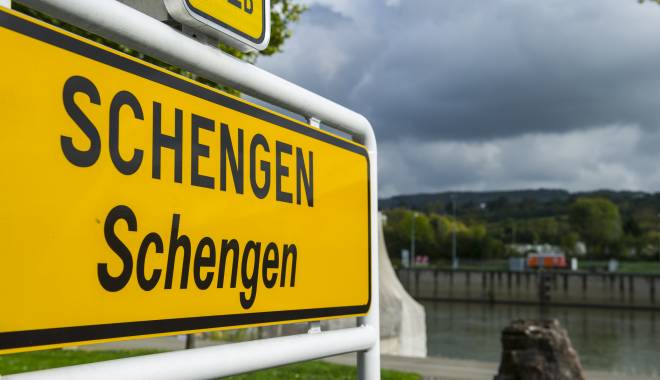 Aderarea României și Bulgariei la Schengen, amânată până după 2017 - schengen-1444150741.jpg