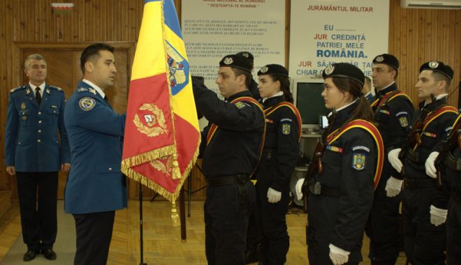 Schimbare  de comandă la Inspectoratul de Jandarmi Constanța - schimbaredecomanda1-1545066465.jpg
