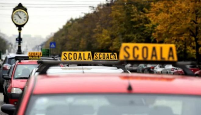 Școala de șoferi costă acum în medie aproape 5.000 de lei, dublu față de anul trecut - scoala-1668700958.jpg