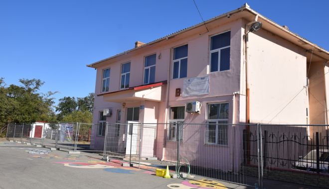 Primăria Cumpăna reabilitează o şcoală din localitate