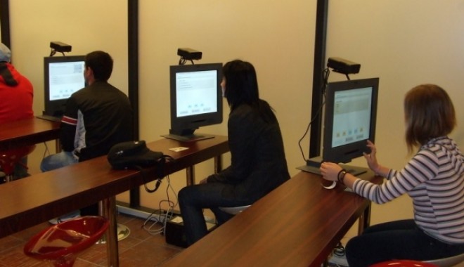 Promovabilitate slabă la examenele pentru obținerea permisului auto - scoaladesoferi-1313698613.jpg