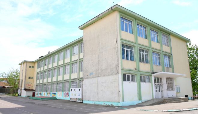 Școala Gimnazială nr. 17, reabilitată cu bani europeni - scoalagimnaziala1-1589789159.jpg