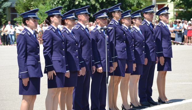 CEREMONIA DE ABSOLVIRE LA ȘCOLILE DE AGENȚI DE POLIȚIE - scoalapolitie16-1532088119.jpg