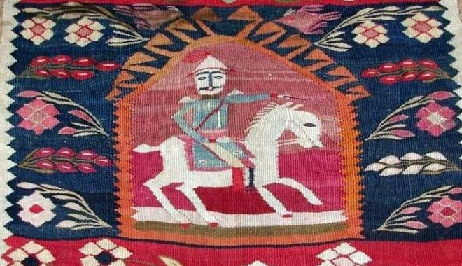 Admirați scoarțele românești din patrimoniul Muzeului de Artă Populară! - scoarte1-1585853240.jpg